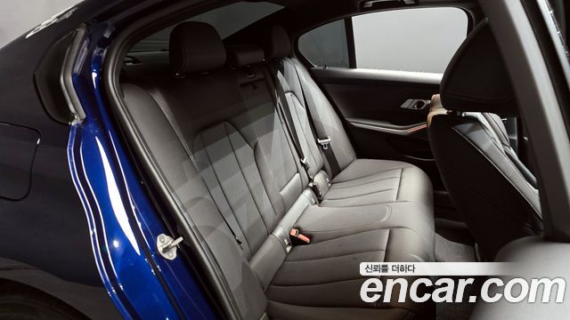 BMW 3-Series 320i M Sport