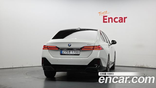 BMW 5-Series 520i M Sport
