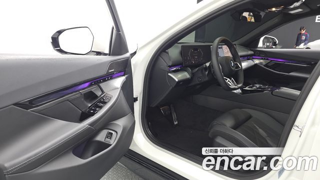 BMW 5-Series 520i M Sport
