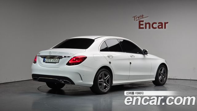 Mercedes-Benz C-Class C200 AMG Line