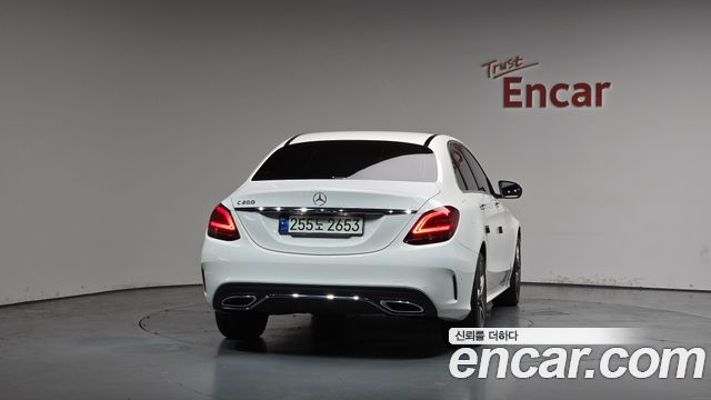 Mercedes-Benz C-Class C200 AMG Line