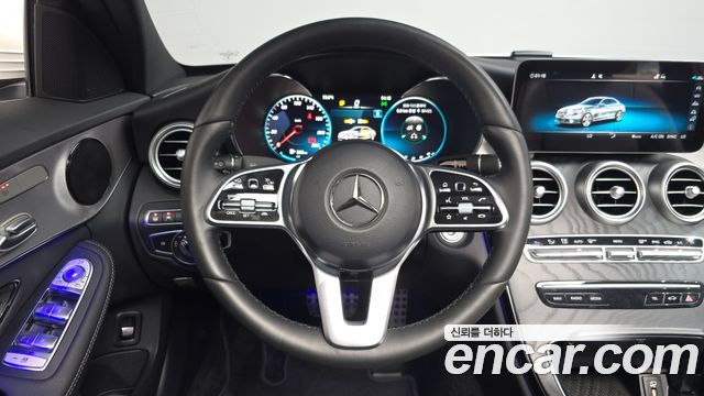 Mercedes-Benz C-Class C200 AMG Line