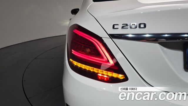 Mercedes-Benz C-Class C200 AMG Line