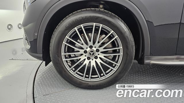 Mercedes-Benz GLC-Class GLC220 d 4MATIC
