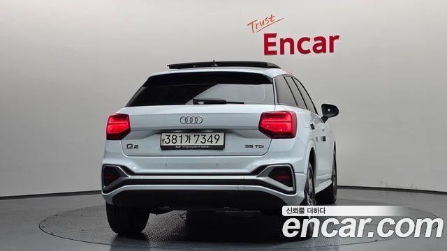 Audi Q2 35 TDI Premium