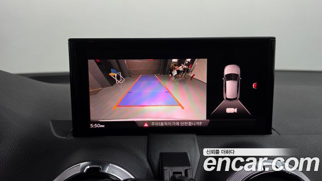 Audi Q2 35 TDI Premium