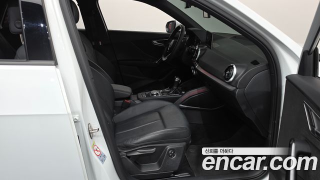 Audi Q2 35 TDI Premium