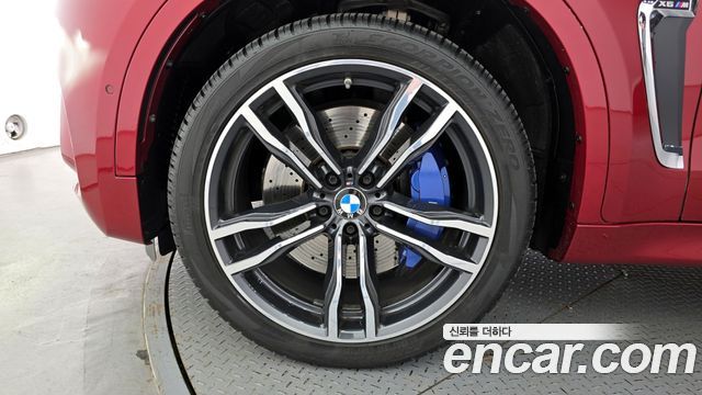 BMW X6M 4.4