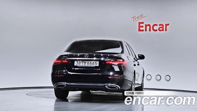 Mercedes-Benz E-Class E250 Avantgarde