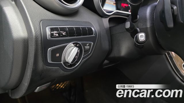 Mercedes-Benz C-Class C220 d Exclusive