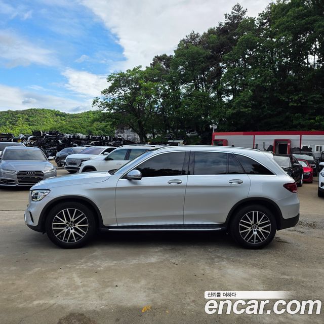 Mercedes-Benz GLC-Class GLC300 4MATIC