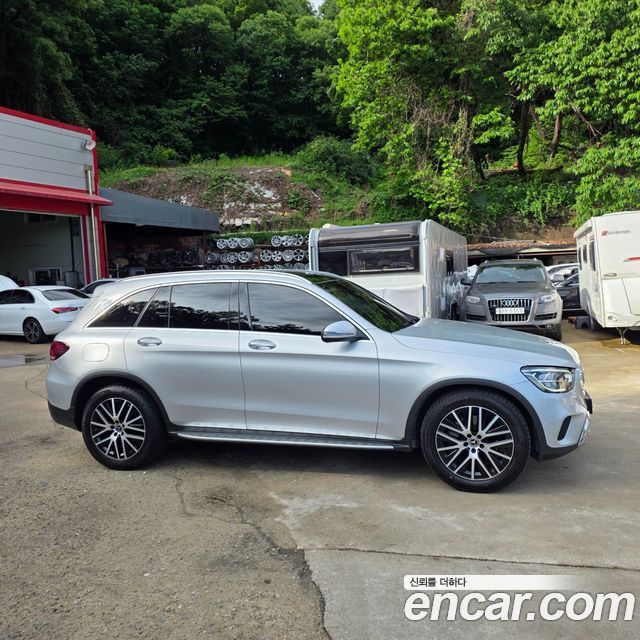 Mercedes-Benz GLC-Class GLC300 4MATIC