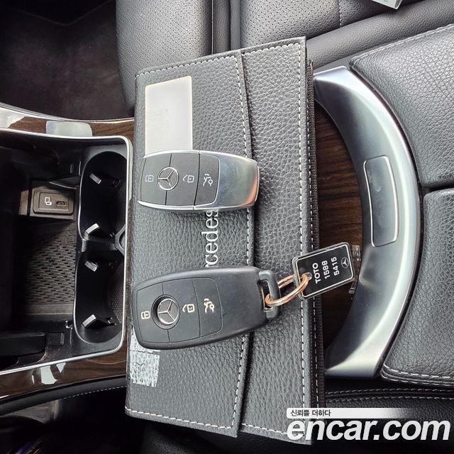 Mercedes-Benz GLC-Class GLC300 4MATIC