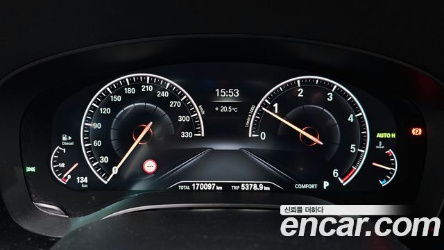 BMW 5-Series 520d xDrive Luxury Plus