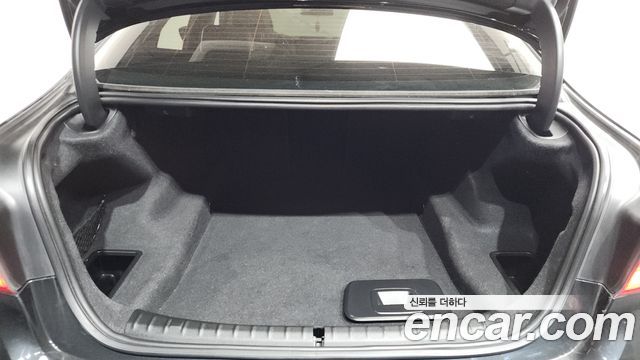 BMW 5-Series 530i xDrive Luxury Plus