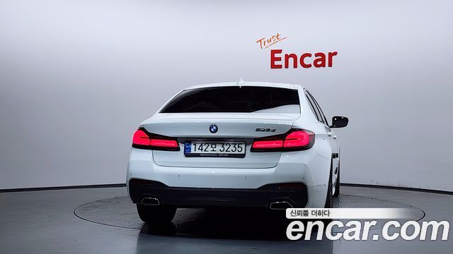 BMW 5-Series 523d M Sport