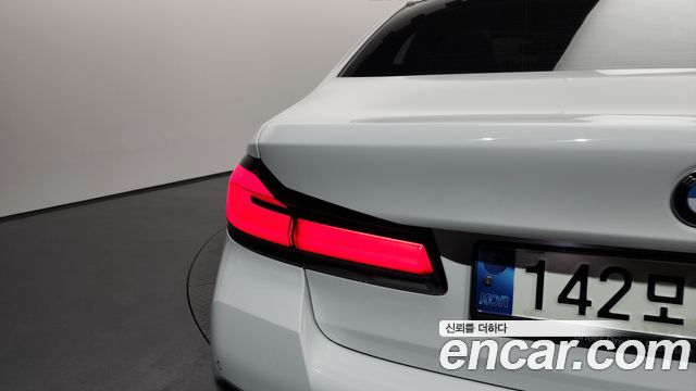 BMW 5-Series 523d M Sport