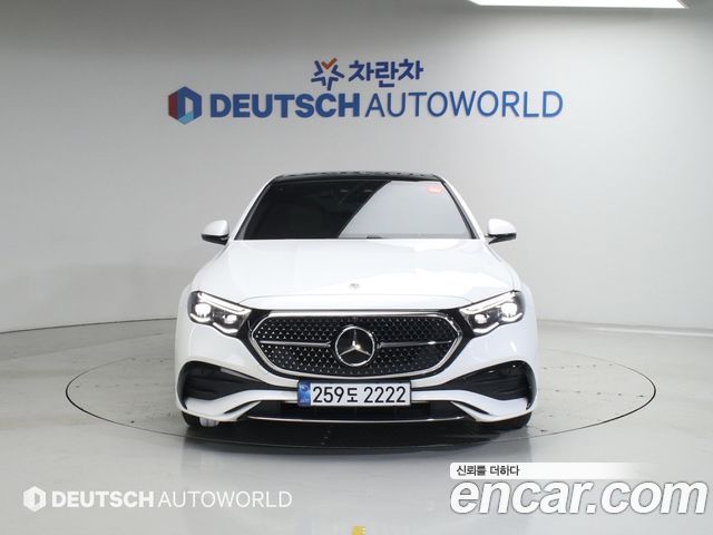 Mercedes-Benz E-Class E300 4MATIC AMG Line