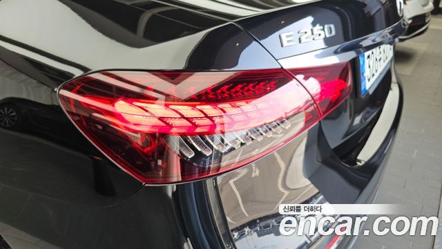 Mercedes-Benz E-Class E250 Avantgarde