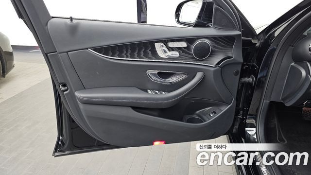 Mercedes-Benz E-Class E250 Avantgarde