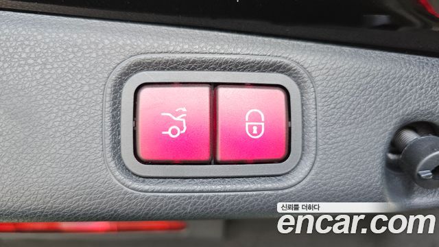 Mercedes-Benz E-Class E250 Avantgarde