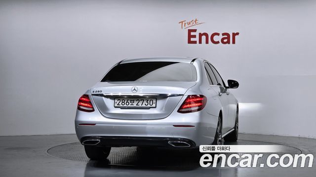 Mercedes-Benz E-Class E250 Avantgarde