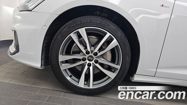 Audi A6 45 TFSI Premium