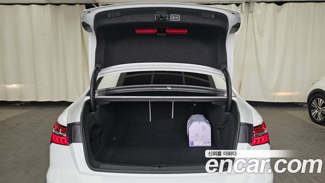 Audi A6 45 TFSI Premium