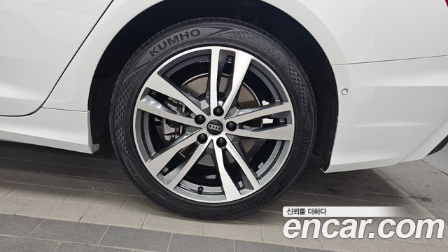 Audi A6 45 TFSI Premium