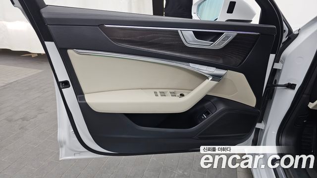 Audi A6 45 TFSI Premium
