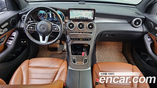Mercedes-Benz GLC-Class GLC300e 4MATIC Coupe
