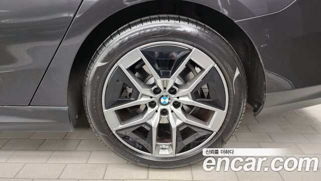 BMW 5-Series 520i