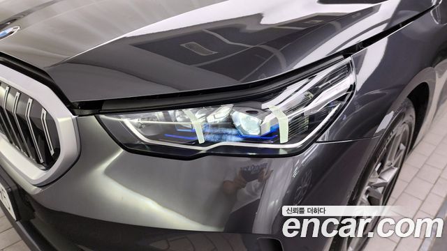 BMW 5-Series 520i
