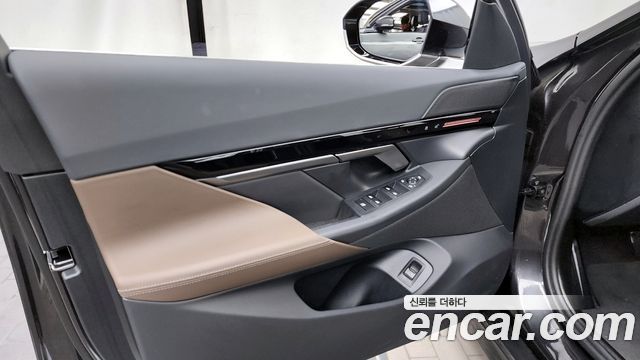 BMW 5-Series 520i
