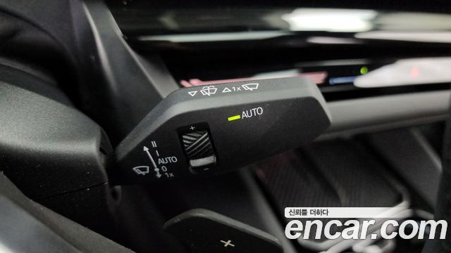 BMW 5-Series 520i
