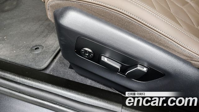 BMW 5-Series 520i
