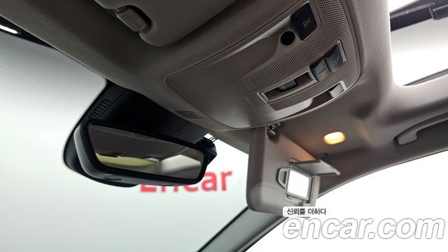 Mercedes-Benz GLA-Class GLA220