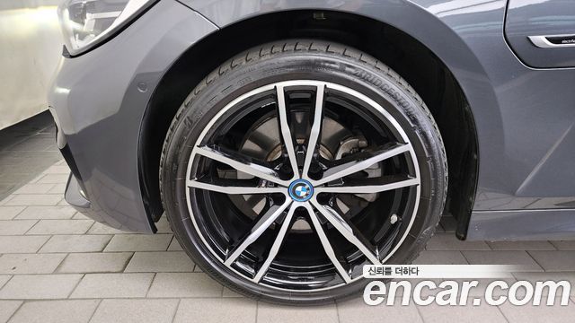 BMW 3-Series 320e M Sports