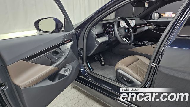 BMW 5-Series 520i M Sport