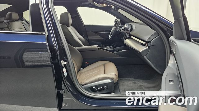 BMW 5-Series 520i M Sport