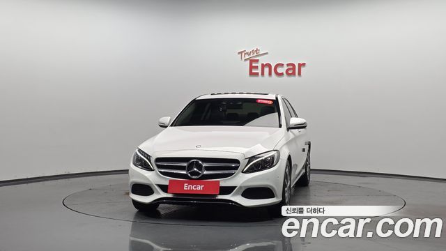 Mercedes-Benz C-Class C200 Avantgarde