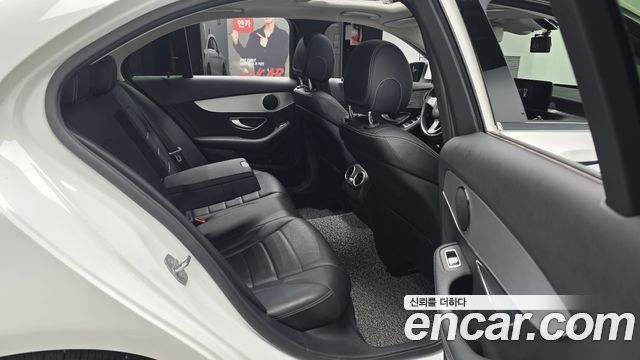 Mercedes-Benz C-Class C200 Avantgarde