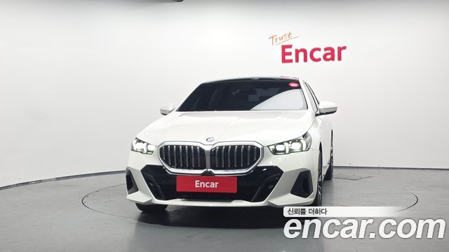 BMW 5-Series 530i xDrive M Sport
