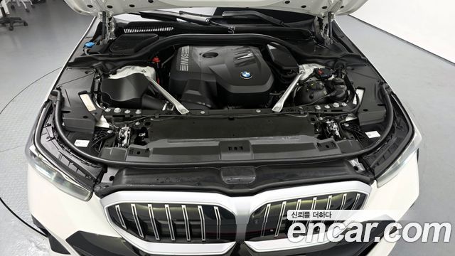 BMW 5-Series 530i xDrive M Sport