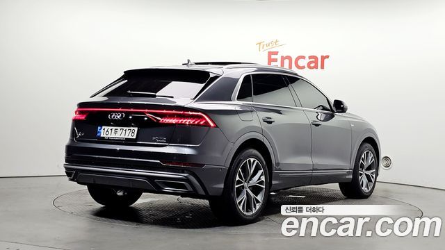 Audi Q8 50 TDI Quattro Premium