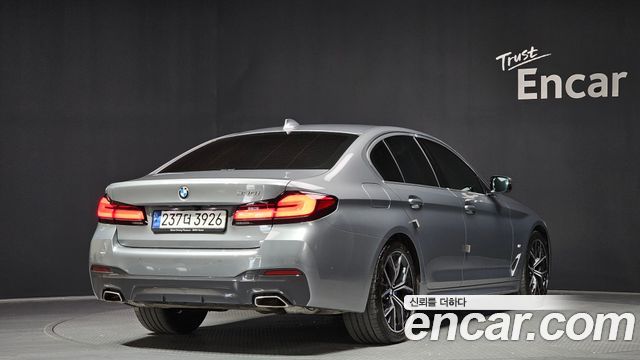 BMW 5-Series 530i M Sport Package