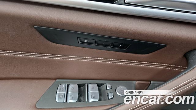 BMW 5-Series 530i M Sport Package
