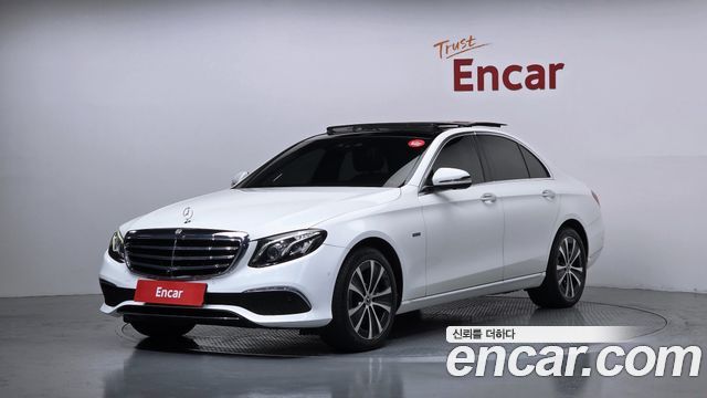 Mercedes-Benz E-Class E300e Exclusive