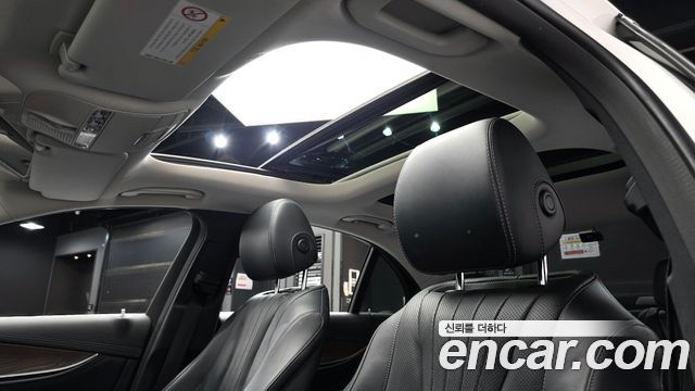 Mercedes-Benz E-Class E300e Exclusive