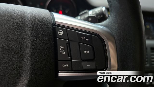 Land Rover Discovery Sport 2.0 TD4 HSE Luxury